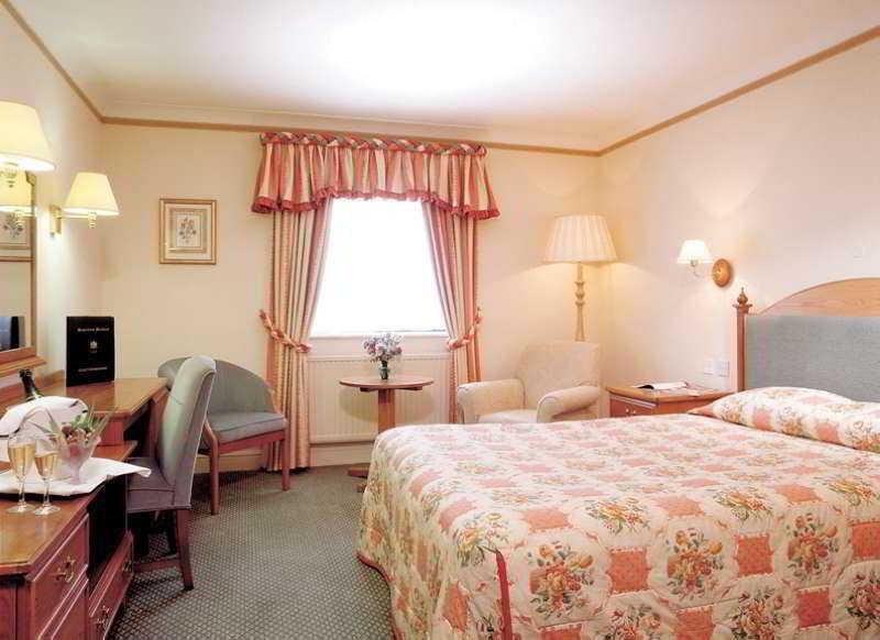 Bridgewood Manor Hotel & Spa Чатъм Стая снимка